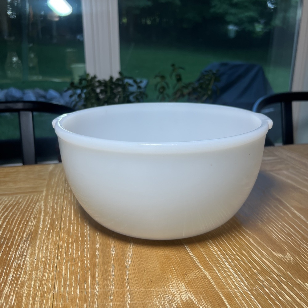 Vintage GLASBAKE Large White Milk Glass Mixing Bowl Made for SUNBEAM 19CJ